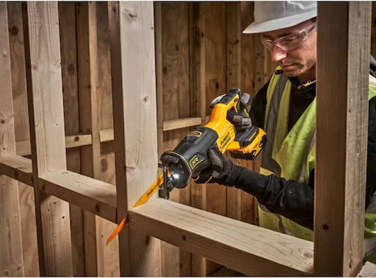 DeWalt DCS382NT-XJ Σπαθοσέγα 18V – 5