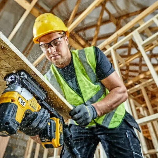 DeWalt Σέγα DCS335P2 Μπαταρίας 18V & 2×5.0Ah Με Φορτιστή & Βαλίτσα Μεταφοράς – 3